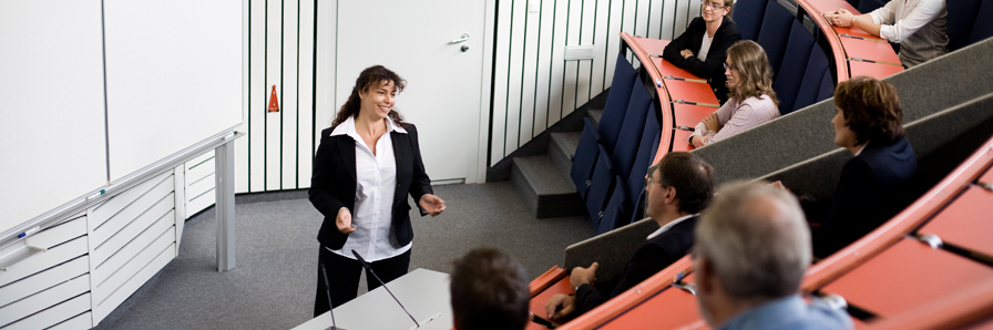 Vortrag Sabine Bredow